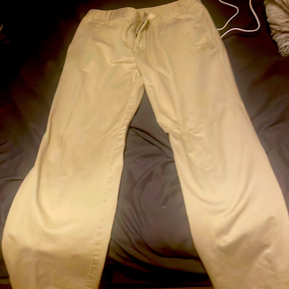 Kaki size 8R from gap